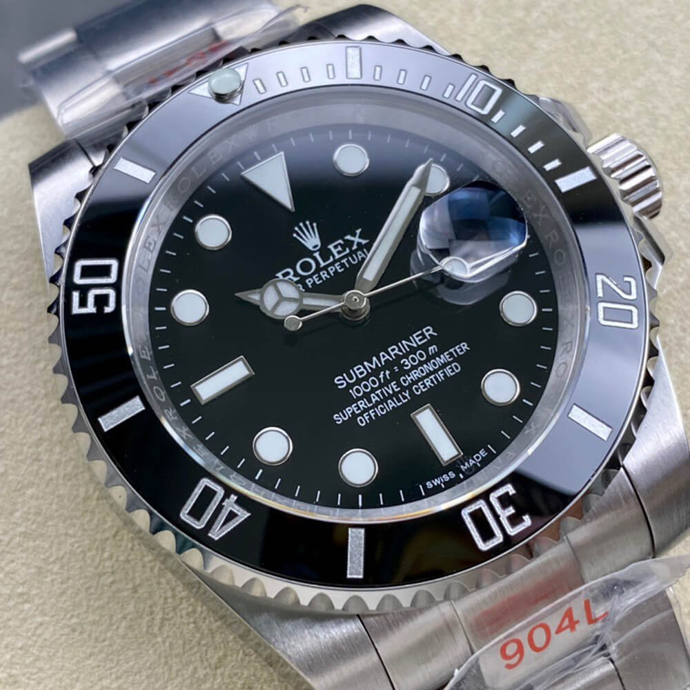 Rolex Submariner Date