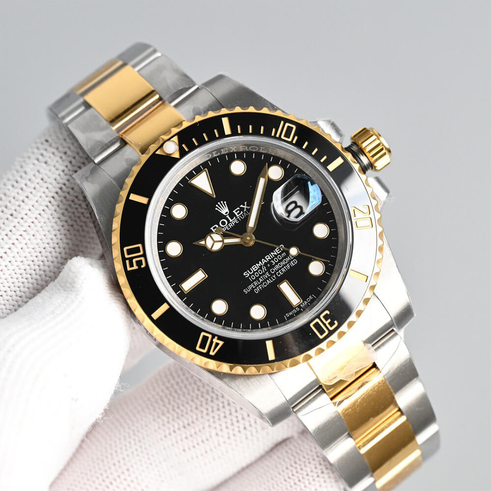 Rolex Submariner Date