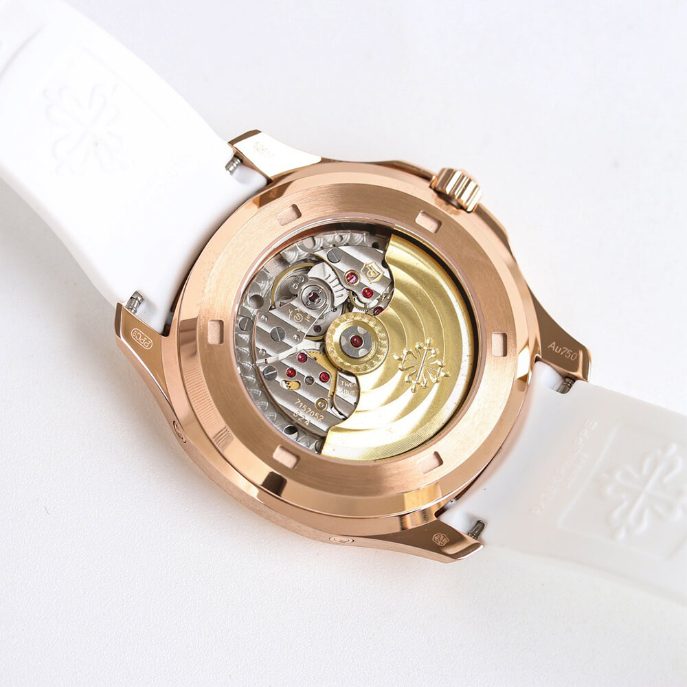 Patek Philippe Aquanaut 5261R-001